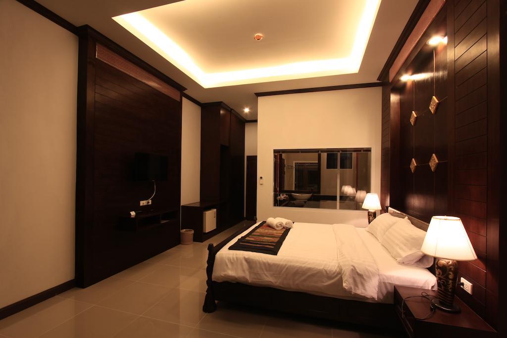 Baan Ratchiangsaen Hotel Chiang Mai Luaran gambar