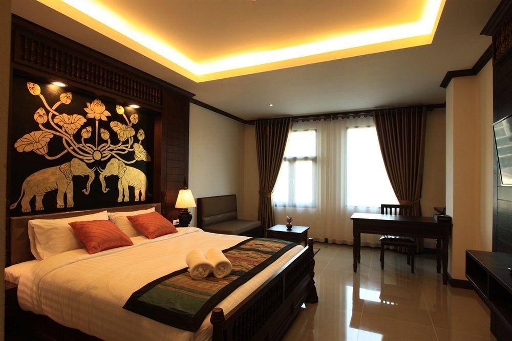 Baan Ratchiangsaen Hotel Chiang Mai Luaran gambar