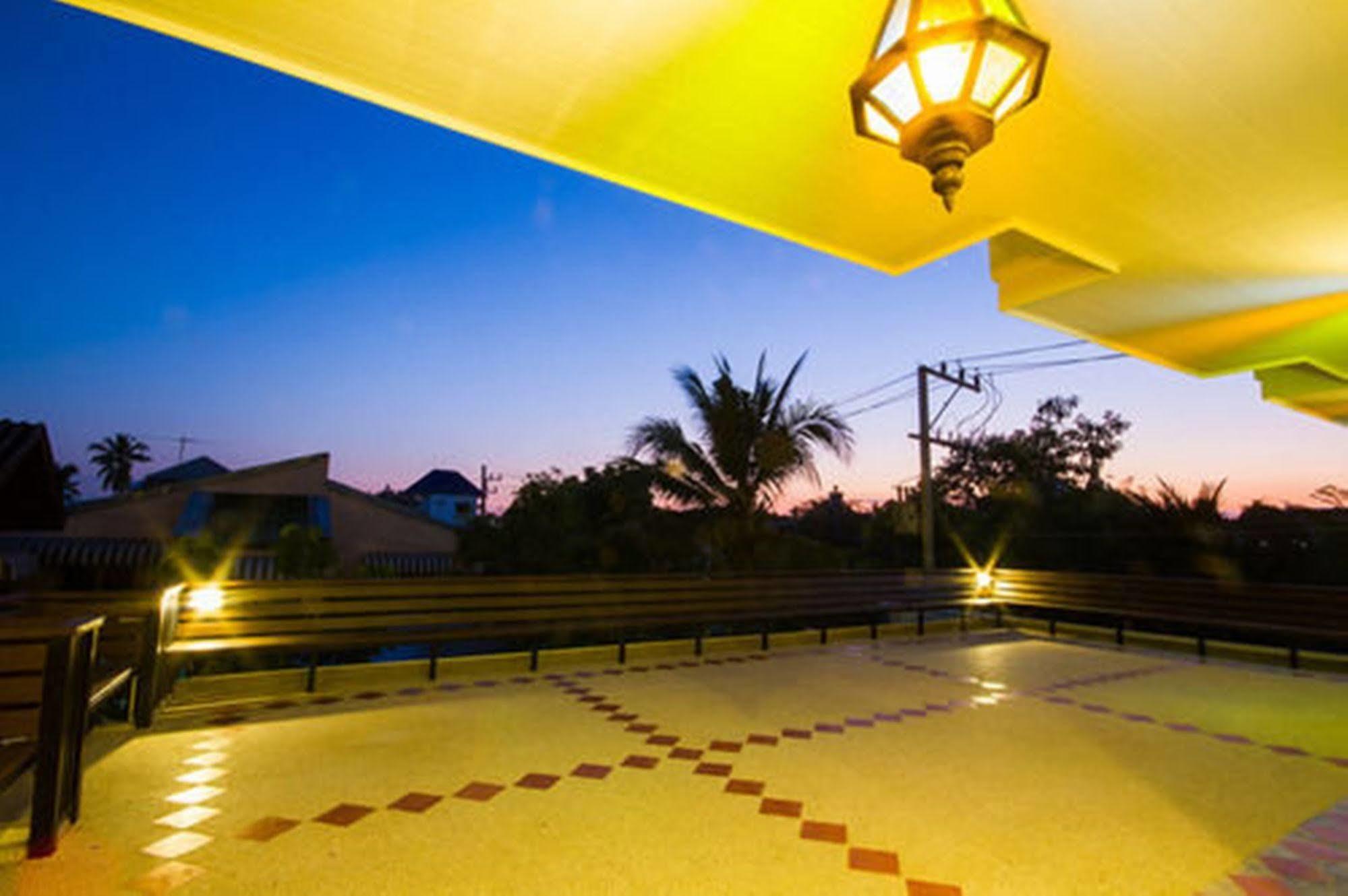 Baan Ratchiangsaen Hotel Chiang Mai Luaran gambar